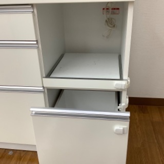トレファク南浦和】 レンジボード 2枚スライド扉 ホワイト