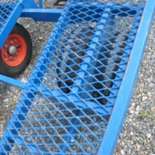 農業用トレーラー・1トン積み（ダブル車輪）