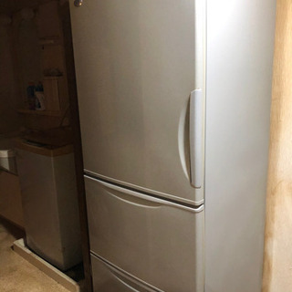 東芝製の大型冷蔵庫390リットル　美品