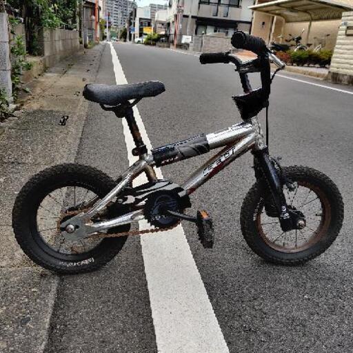 中古子供用自転車 Felt 12インチ シルバー Hdt261 北与野の自転車の中古あげます 譲ります ジモティーで不用品の処分 中古子供用自転車 Felt 12インチ シルバー Hdt261 北与野の自転車の中古あげます 譲ります ジモティーで不用品の処分