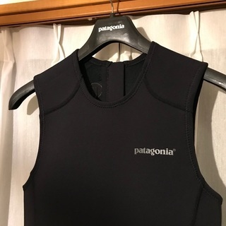 パタゴニア　R1 ウエットスーツ