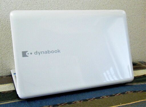 15.6型♪/リュクスホワイト✨/高性能Core i5/光速☆彡SSD240GB/快適♪メモリ4GB/Microsoft Office 2016✎/DVDマルチ(コピー可)/SDカードスロット♪/HDMI/すぐ繋がるWi-Fi/すぐ使えるWindows10♪/点検整備清掃済み/ TOSHIBA dynabook EX56