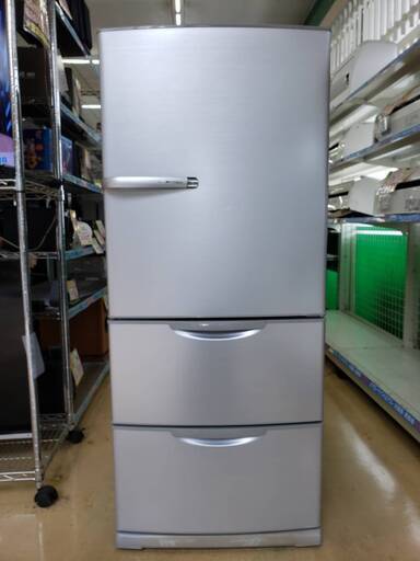 2013年製 AQUA　アクア  264L冷蔵庫　AQR-261B