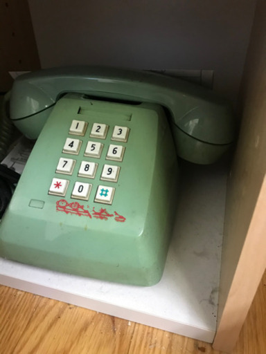 固定電話超優良番号、昭和レトロプッシュ式電話機のセット