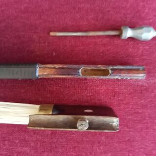 超軽量の◇ビｲヨーム・スタイルのOLD弓 4／4用◇