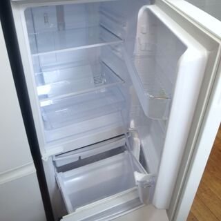 【学割/配達サービス】シャープ 137L冷蔵庫 SJ-14E3 2016年製【モノ市場東浦店】 学割/配達サービス】シャープ 137L冷蔵庫 SJ-14E3 2016年製【モノ市場