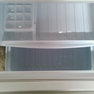 ◇安心の一年保証！シャープ/SHARP 冷蔵庫 137L つけかえどっちもドア