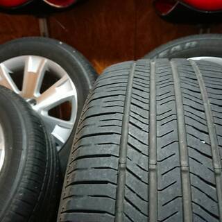 三菱デリカ　D５純正アルミ　タイヤ付き