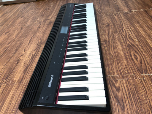 値下げ】電子ピアノ Roland 61鍵キーボード GO-61P ピアノ台・イス