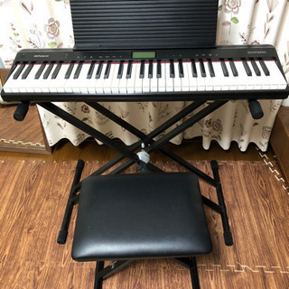 【値下げ】電子ピアノ　Roland 61鍵キーボード GO-61...