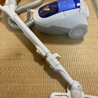 ☆ジモティ割あり☆ HITACHI 手厚く 掃除機 22年製 動作確認  