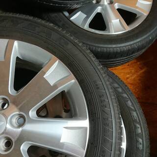 三菱デリカ　D５純正アルミ　タイヤ付き