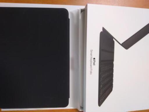 11　iPad Pro（第2世代）用Smart Keyboard Folio