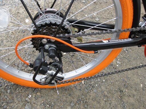 折り畳み自転車 20インチ フレームはスチール ほぼ新車。 日本製