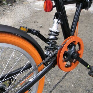 折り畳み自転車 20インチ フレームはスチール ほぼ新車。