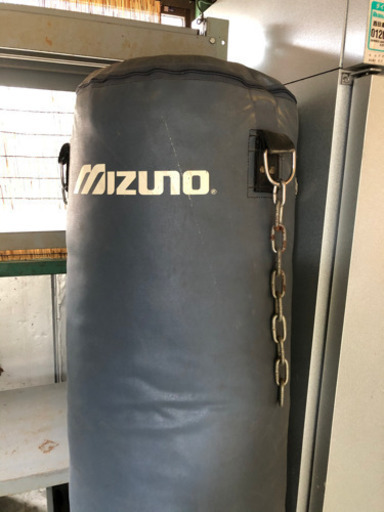 ミズノ サンドバッグ ボクシング