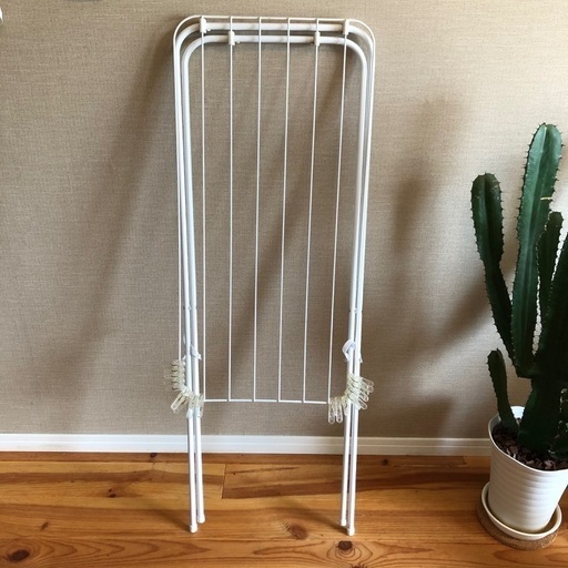 Ikea Jall イェル 物干しラック 室内 屋外用 ホワイト ピンチ付き はくな 和泉多摩川の洗濯用品 その他 の中古あげます 譲ります ジモティーで不用品の処分