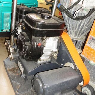 大幅値下げしました】大旭建機 エンジンプレート TRD80E 中古品