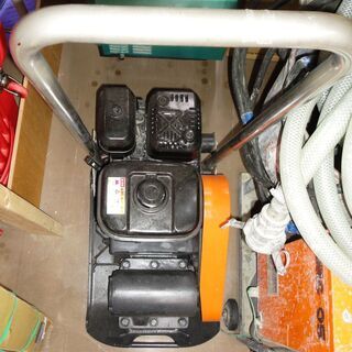 【大幅値下げしました】大旭建機 エンジンプレート TRD80E 中古品 大幅値下げしました】大旭建機 エンジンプレート TRD80E 中古品