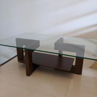 リビングテーブル　ウォールナット　ガラステーブル