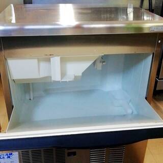 キッチン家電 ダイワ冷機製氷機‼ 【中古・美品】 人気の製氷機 