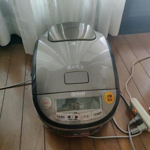 炊飯器