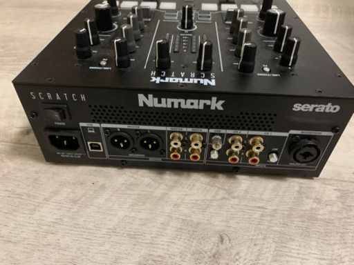 Numark(ヌマーク) SCRATCH【Serato DJ Pro 対応2チャンネル