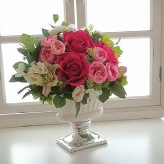 プリザーブドフラワーアレンジメントかのん