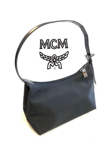 MCM　ハンドバッグ　MCMブランドロゴ入り