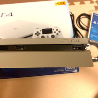 薄型現行PS4 CUH-2200AB02 白 500GB