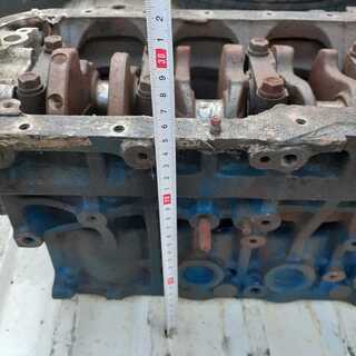 希少 トヨタ 4AG シリンダー ヘッド 昭和 レトロ アンティーク 旧車 AE86 レビン トレノ 詳細不明 クランクケース 旧車
