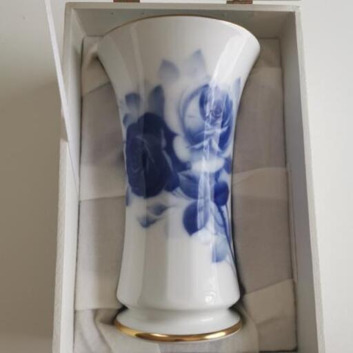大倉陶園 ブルーローズ 花瓶