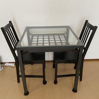 直接受取限定(東京) ガラス製　ダイニングテーブル　椅子2台付き