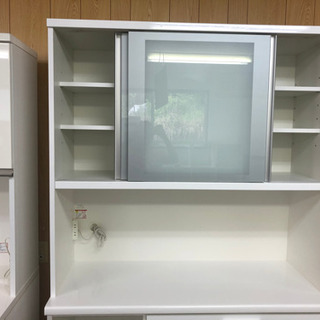 【リサイクルサービス八光　田上店　配達・設置OK】松田家具　ホワイト大型食器棚 リサイクルサービス八光 田上店 配達・設置OK】松田家具 ホワイト大型