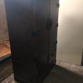 ‼️最終値下げ‼️高級　和ダンス　美品　通常価格250000円らしいです。