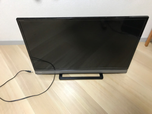 TOSHIBA 32型 液晶テレビ