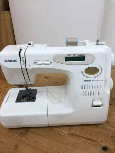 9-102   ミシン　　ジャノメN1957   504型　製造年数不明