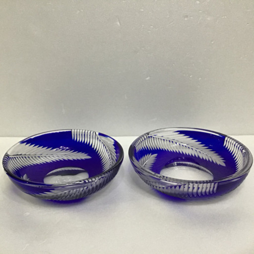 新品未使用　切子ガラス　お皿2枚セット