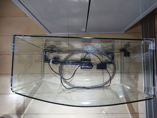 60cmオールガラス特殊加工水槽と外部式ろ過装置