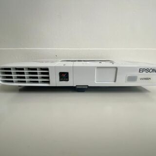 EPSONのプロジェクター、ポインター付き！値引き交渉可能です！！