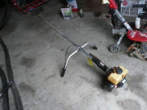 草刈機　ゼノア