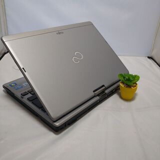 富士通 Lifebook 早い者勝ち☆初心者OK♪高速SSD 軽量高性能パソコン☆