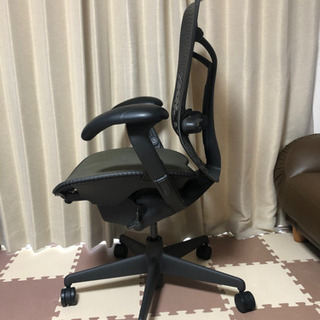 ハーマンミラー  ミラチェア