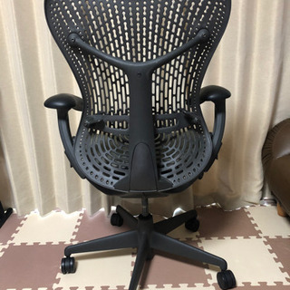 ハーマンミラー  ミラチェア