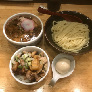 美味しいラーメンを一緒に食べにいきませんか？