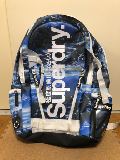 Superdry. リュックバック