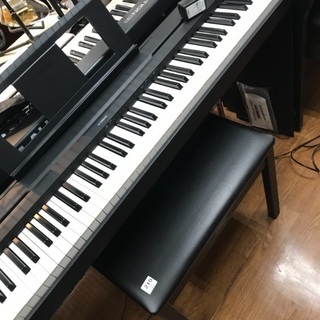 電子ピアノ YAMAHA 2017年モデル イス付き