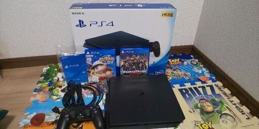 【美品】PS4とソフト、まとめていかがでしょうか？