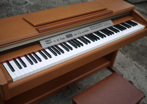 ヤマハ 電子ピアノ Clavinova クラビノーバ CLP-130C グレードハンマー