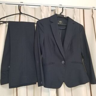 (1000円)女性用スーツ(ズボン&ジャケット)